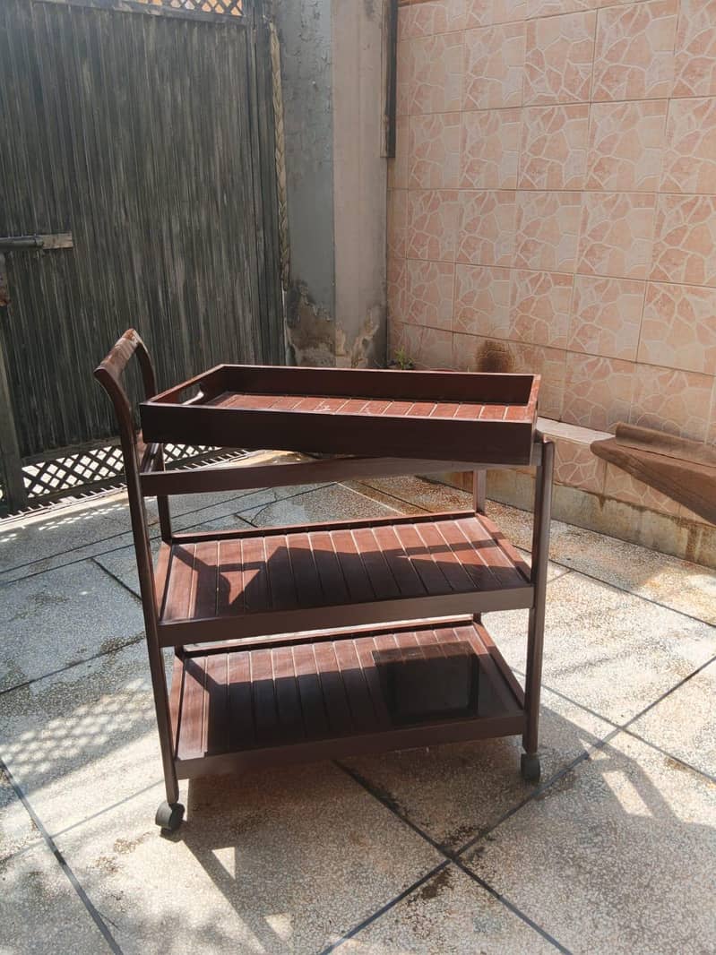 Tea trolley 3