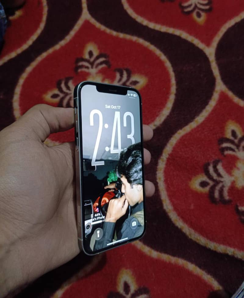 iPhone 12 Pro 256GB 2