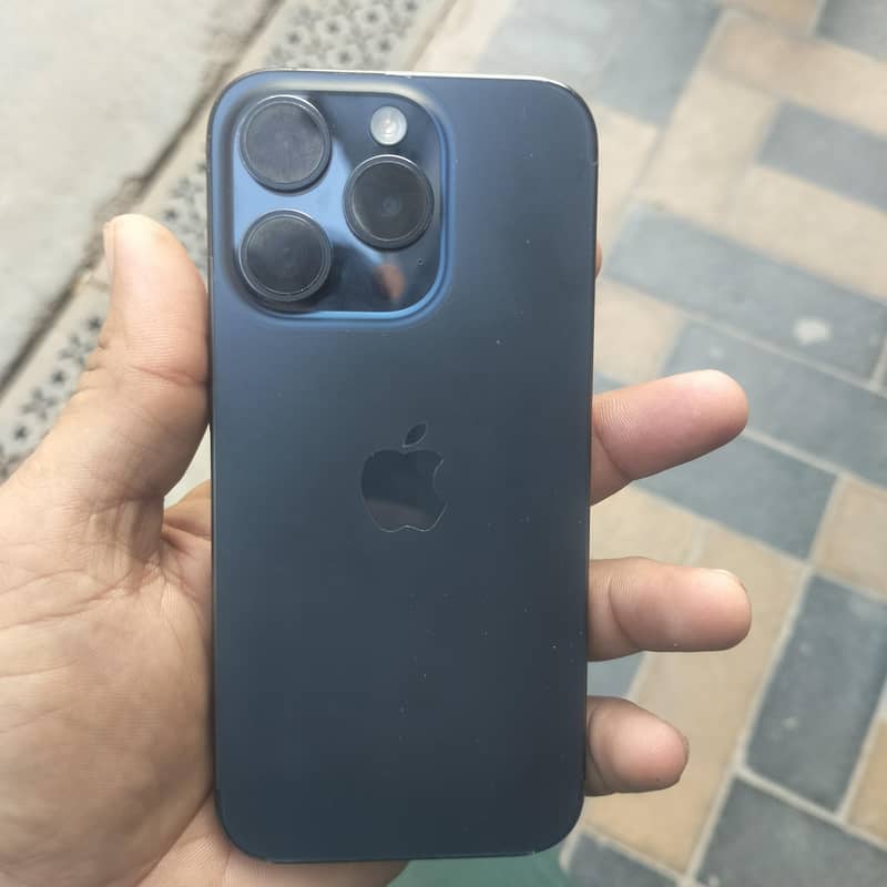 iphone 15 pro 1