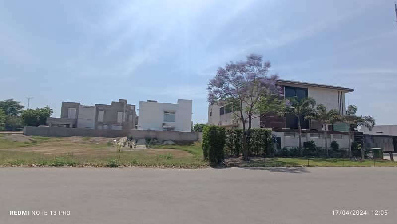 Prominent-5 Marla Residential Plot Available For Sale In Block E DHA ...