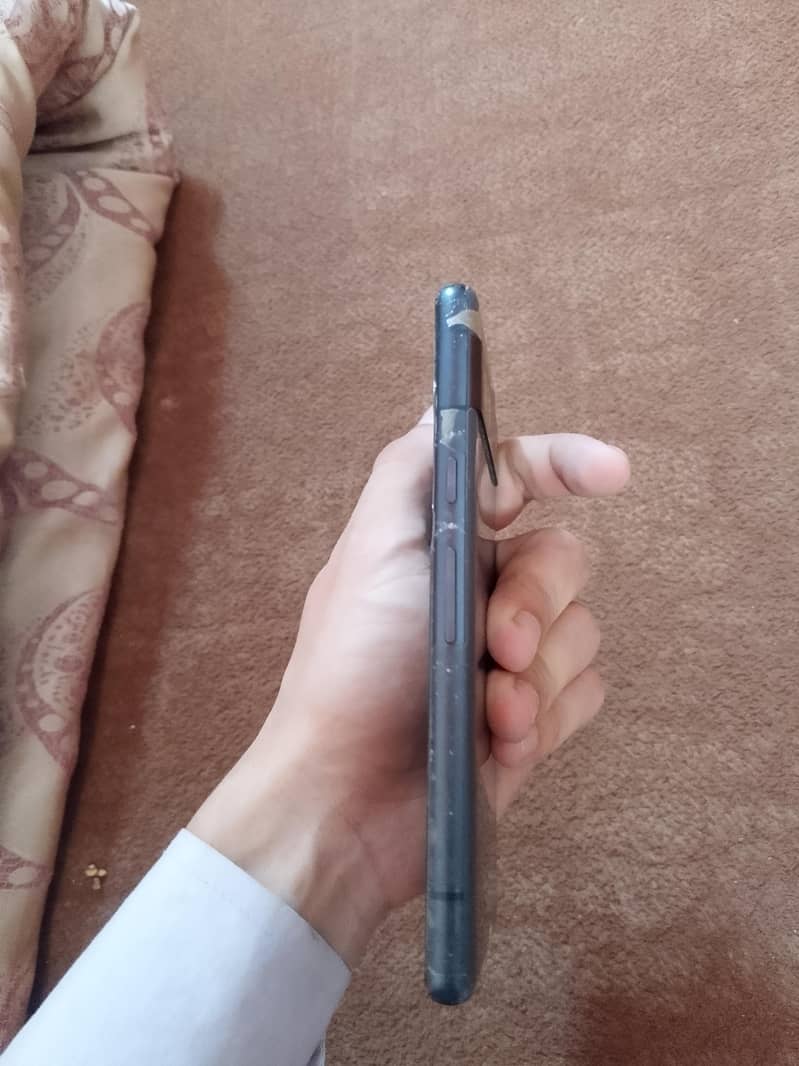 Google Pixel 7a 4