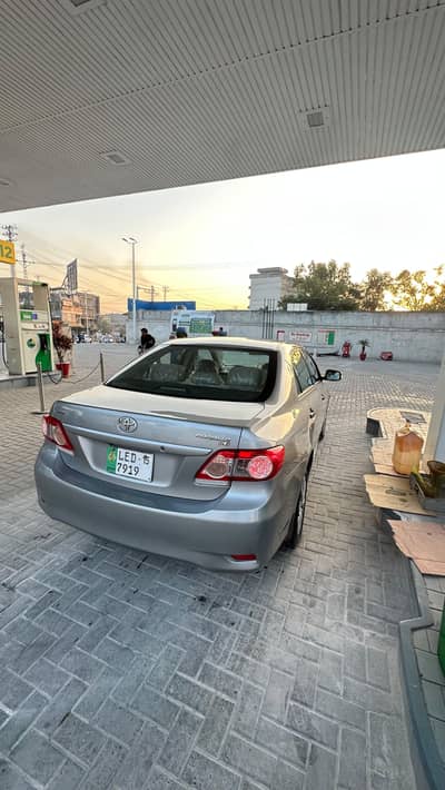Toyota Corolla GLI 2012