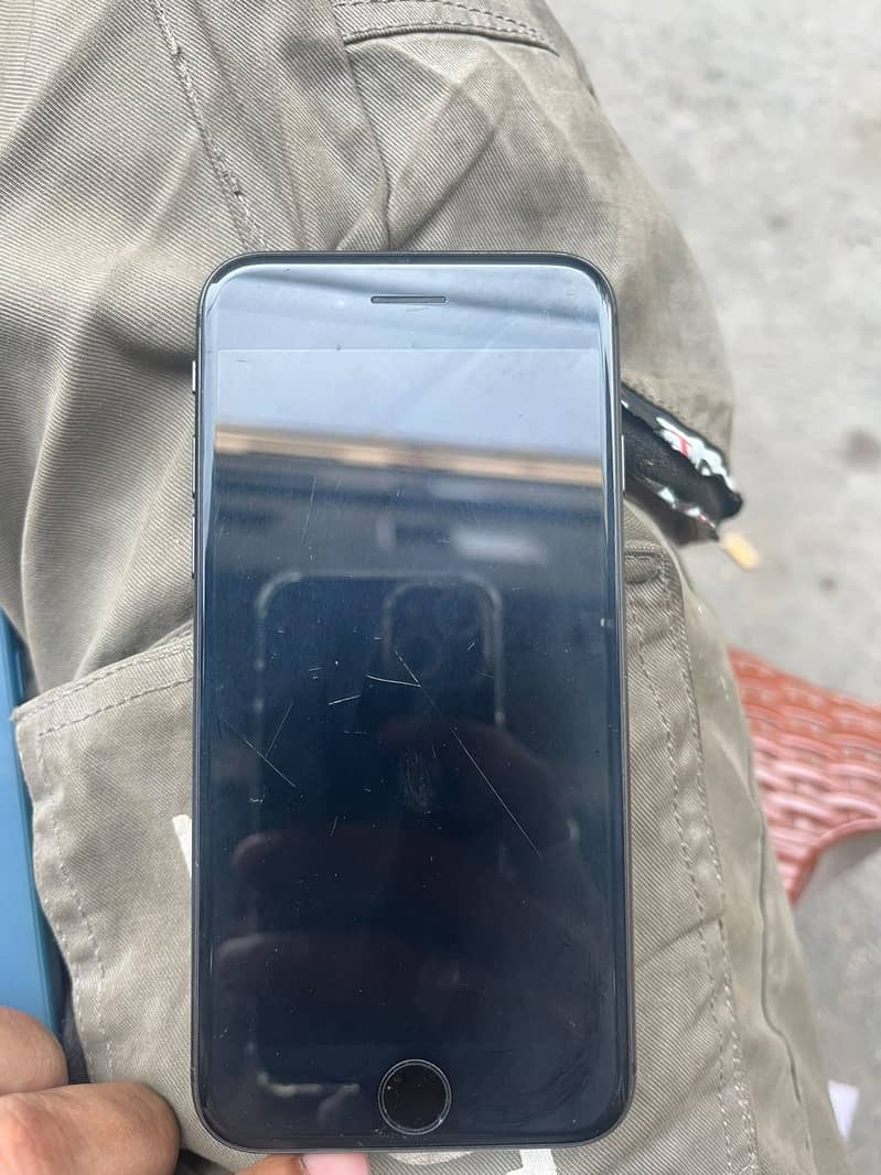 Apple iPhone 8 bypass 3