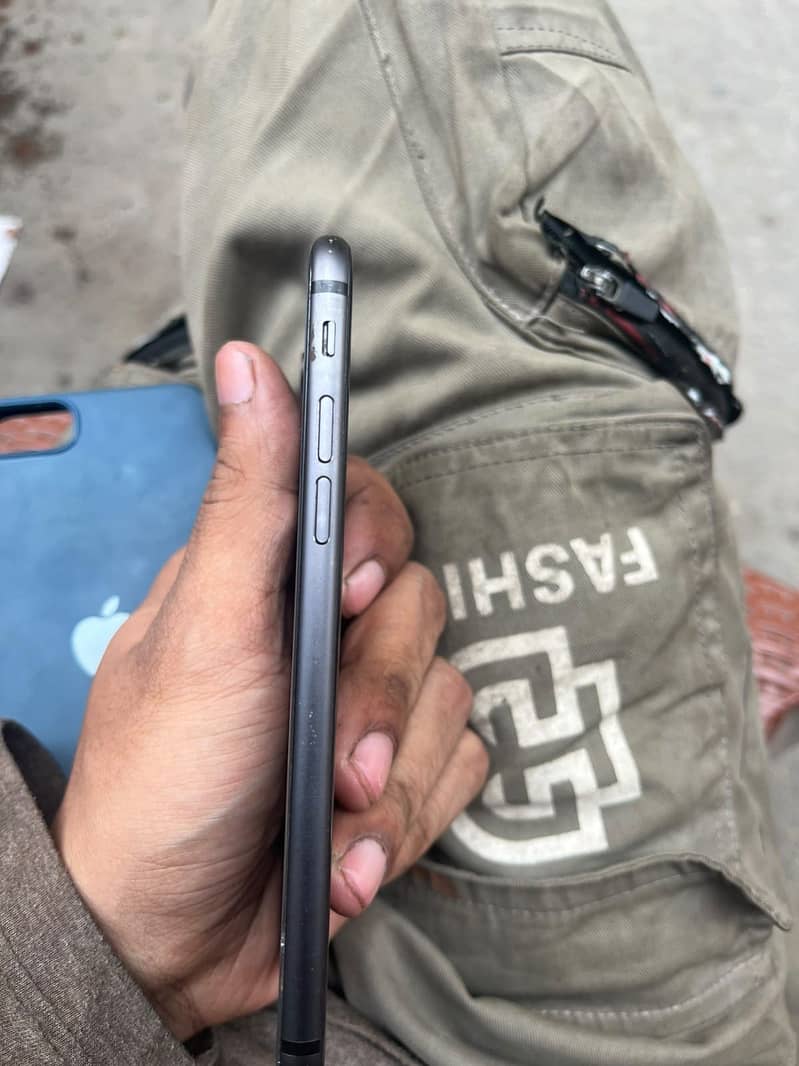 Apple iPhone 8 bypass 7