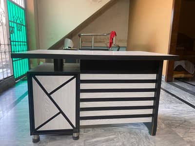 computer table