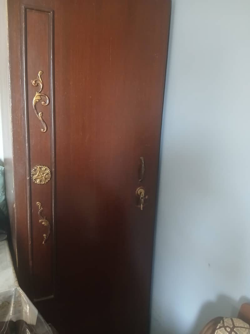 Double bed, Single bed, Dressing table, Dining Table & Cupboard 7