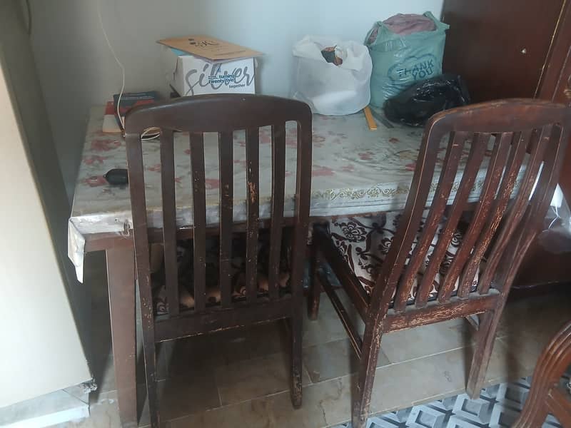 Double bed, Single bed, Dressing table, Dining Table & Cupboard 9