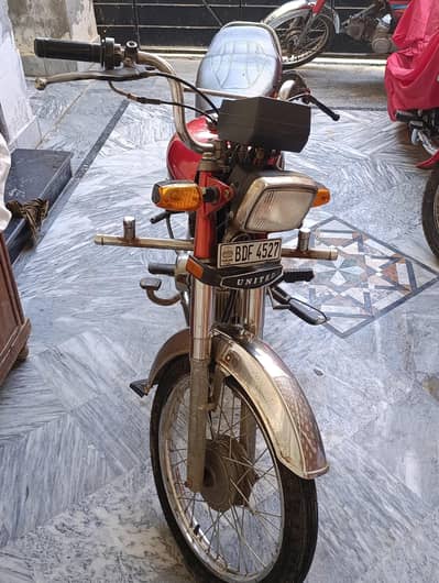 United 70 Cc Bike for sale