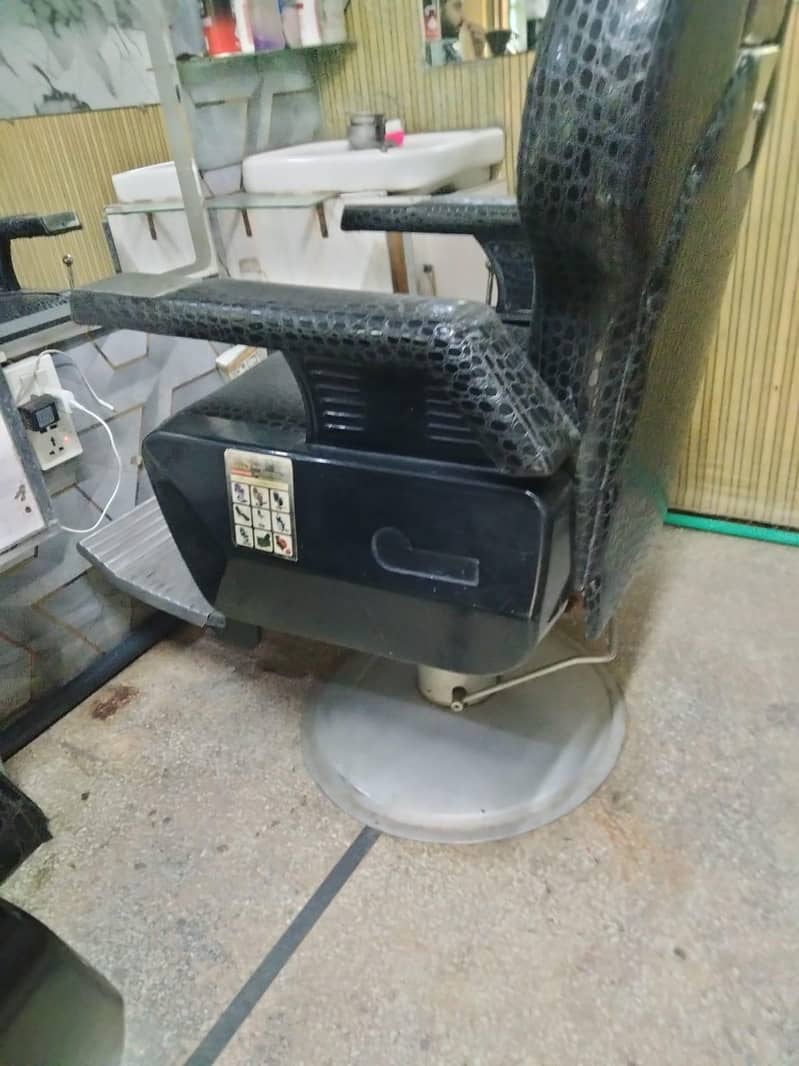 Barber chairs 5