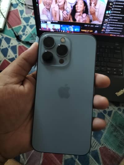 Apple iPhone 13 Pro Exchange with 14 Pro JV / Pixel 9