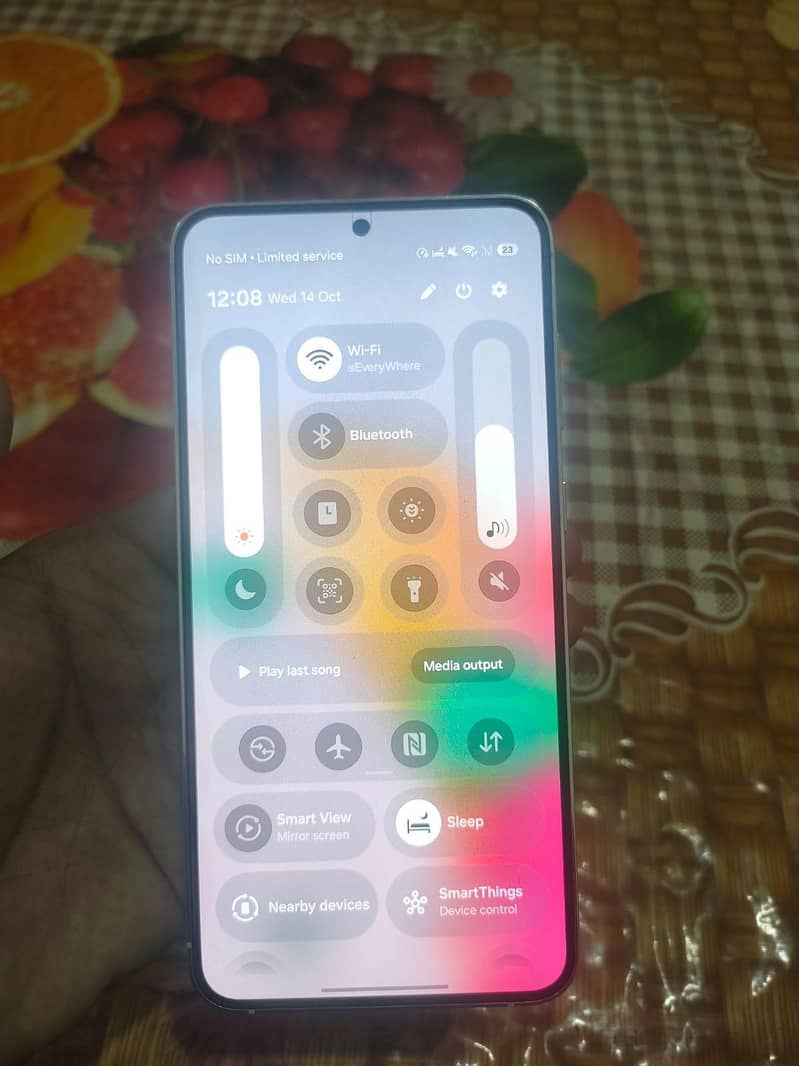 Samsung Mobile S23 Plus 3