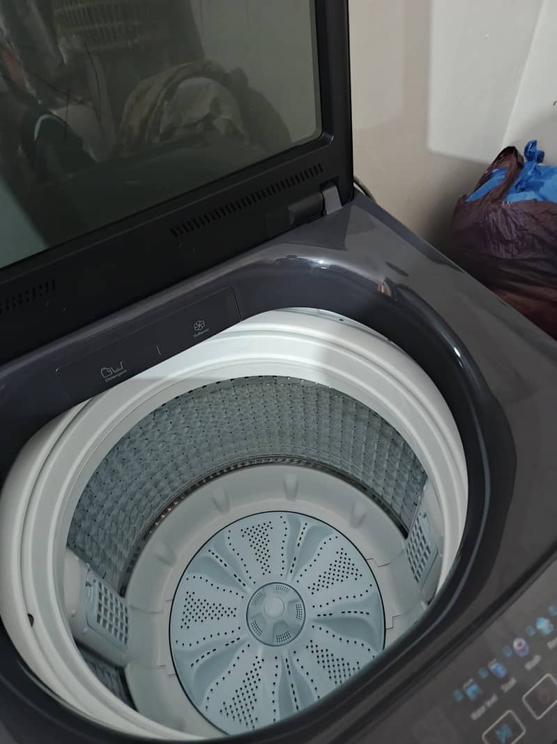 Haier Automatic washing machine 3