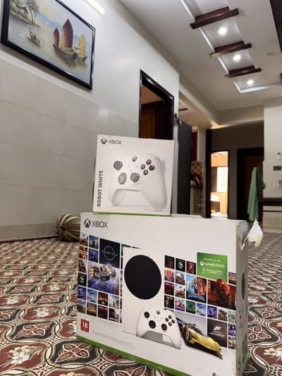 XBOX SERIES S 512 Brand New from Bahrian