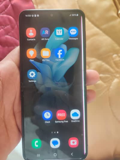 Samsung Mobile Flip Z4