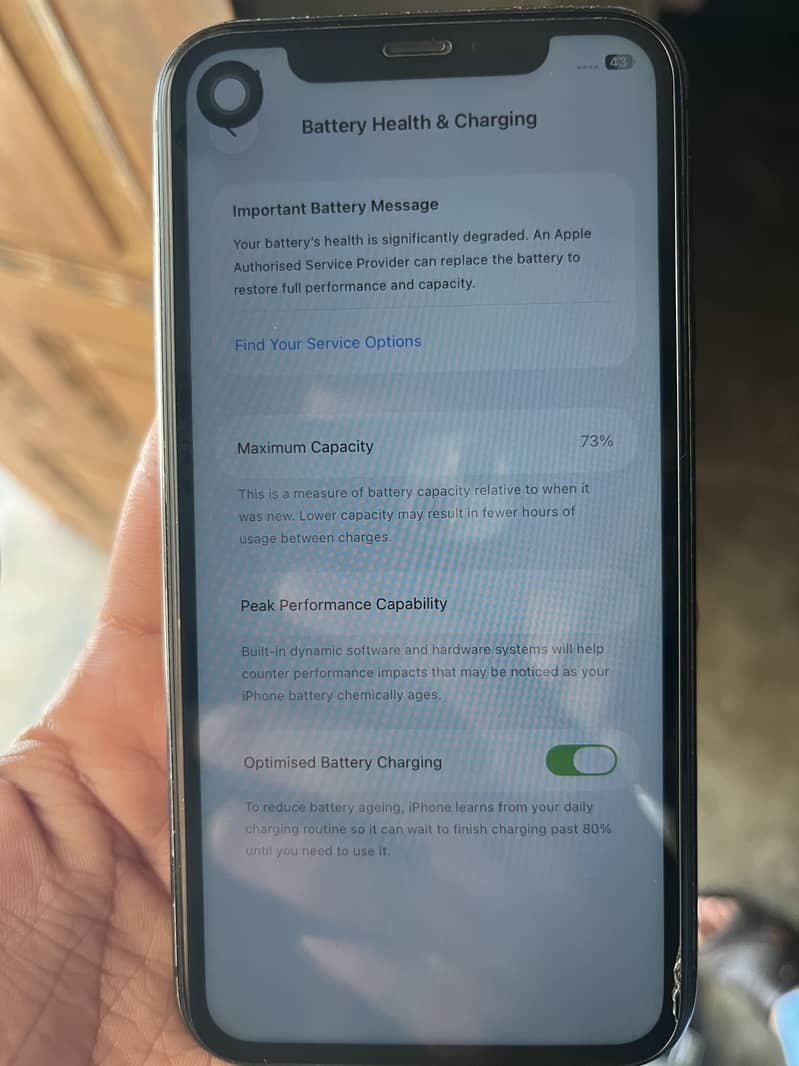 Apple iPhone 11 4