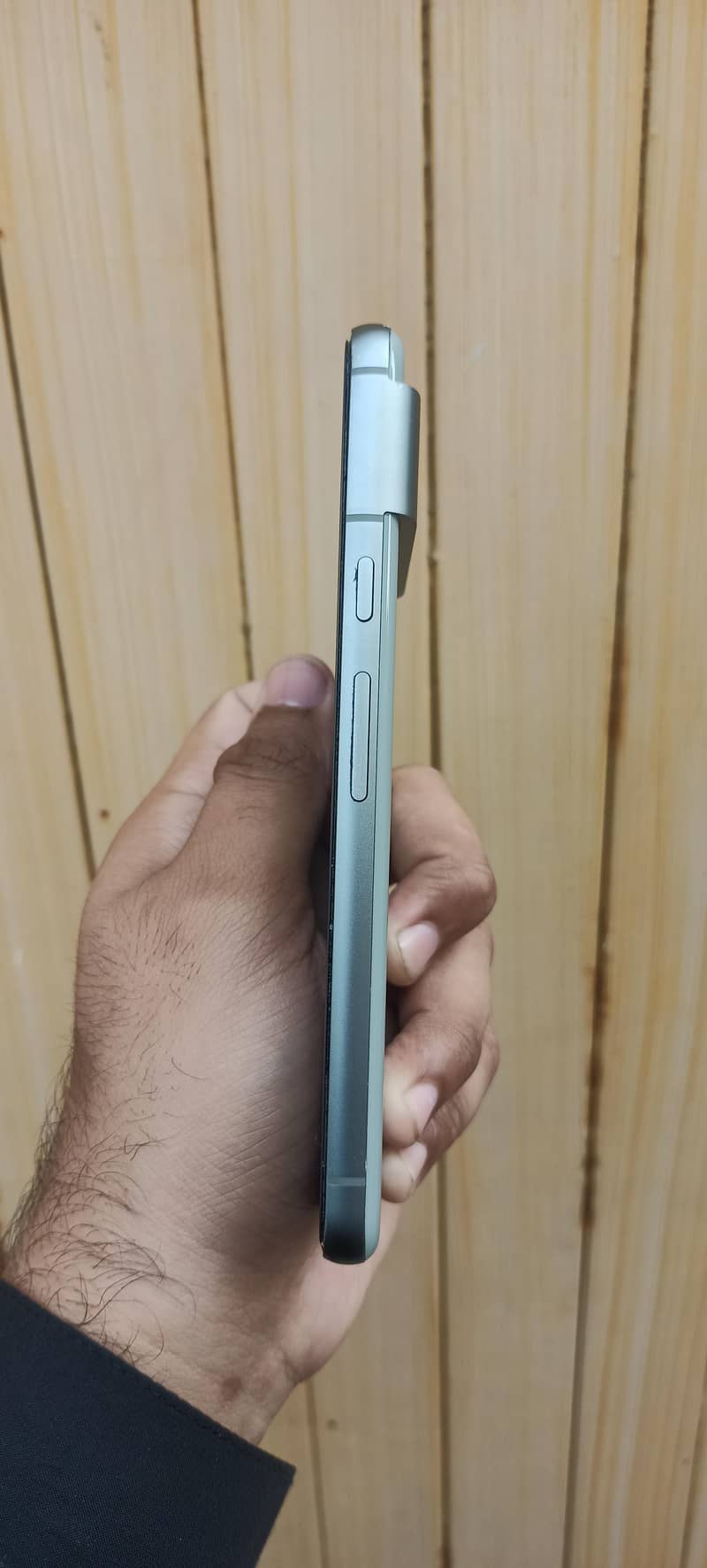 Google Pixel 8 1