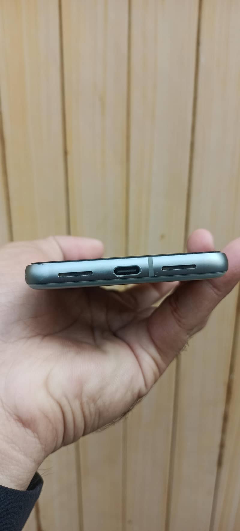 Google Pixel 8 3