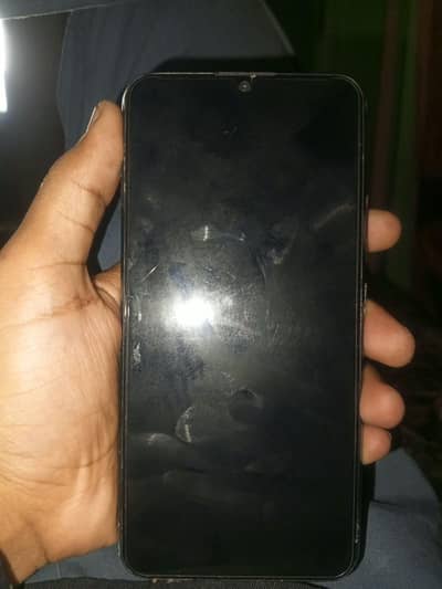 Vivo Y17 8 256 non pta(Exchange possible)read ad. . .