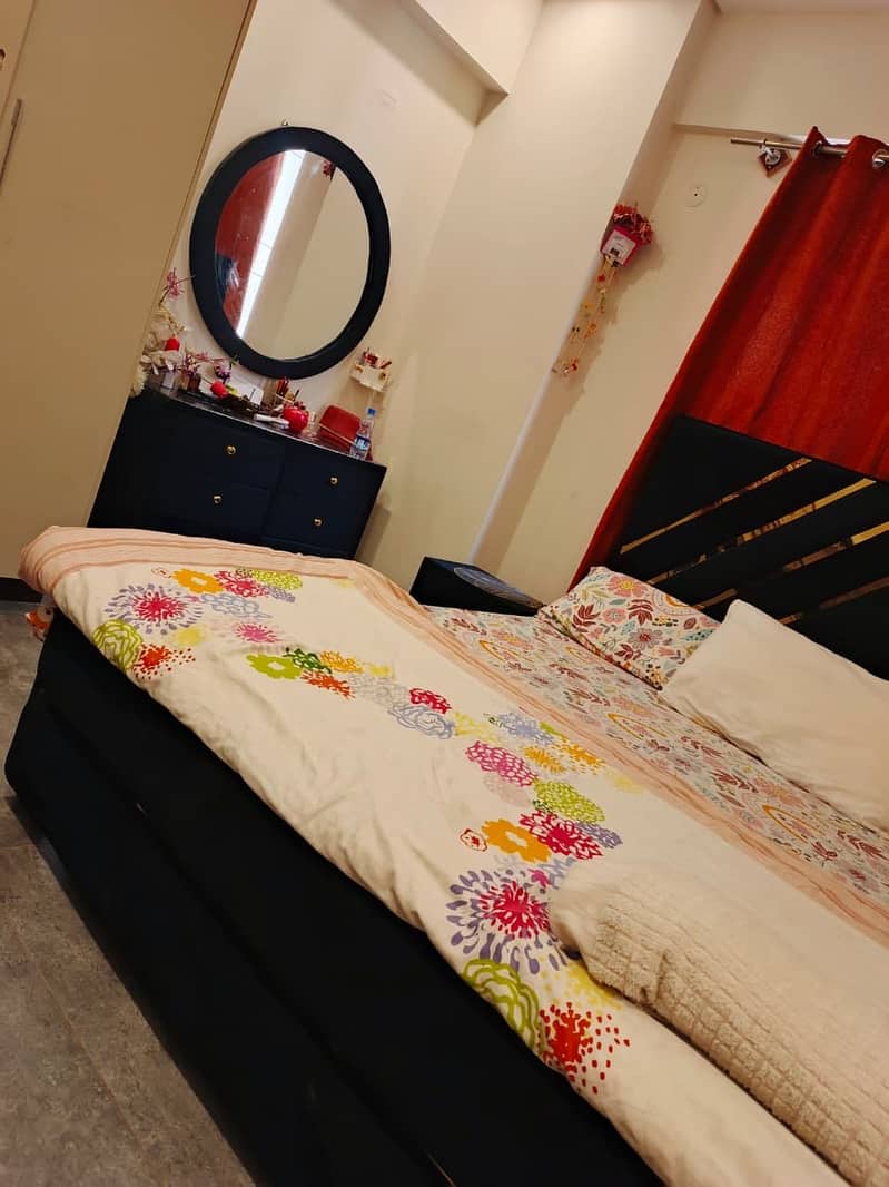 Brand new bed with dressing table mirror 2 Sid table 2