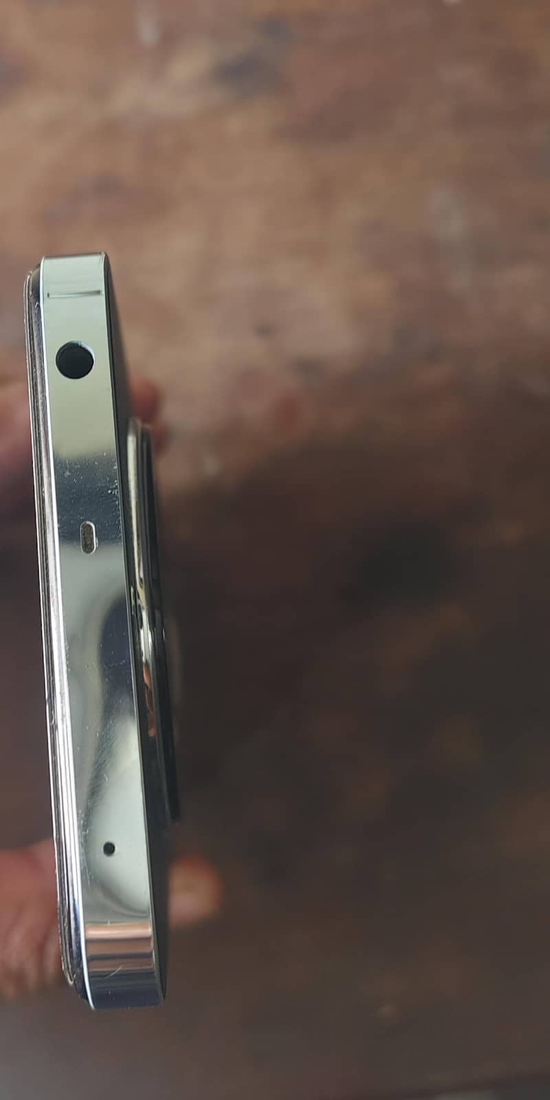 Realme 12 Plus 3