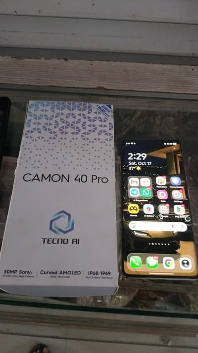 Tecno CAMON 40 Pro