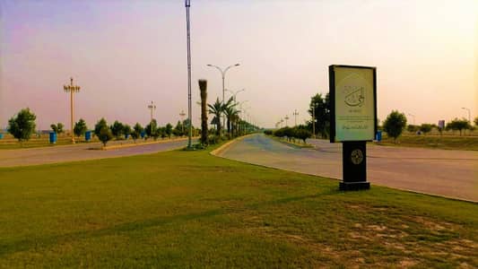10 MARLA PLOT FOR SALE IN G5 BLOCK ( PHASE 4 )