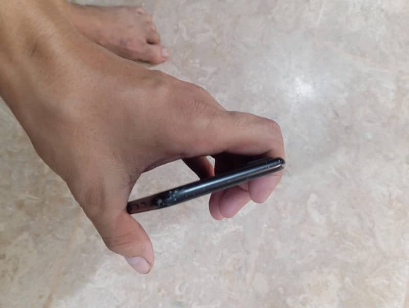 Apple iPhone 7 Plus 6