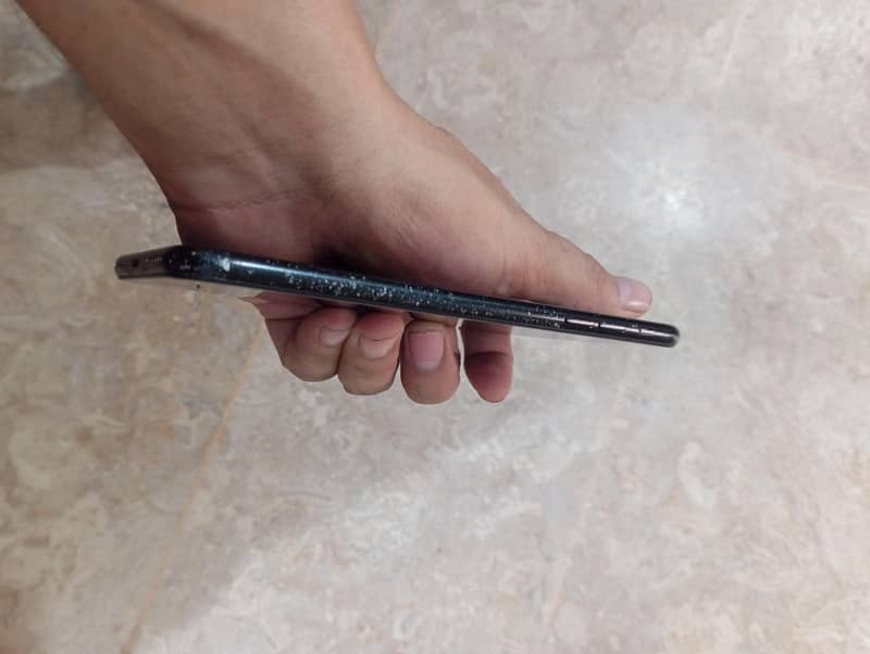 Apple iPhone 7 Plus 8