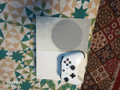 Xbox One S 1Tb