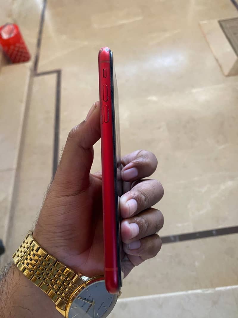 Apple iPhone XR 1