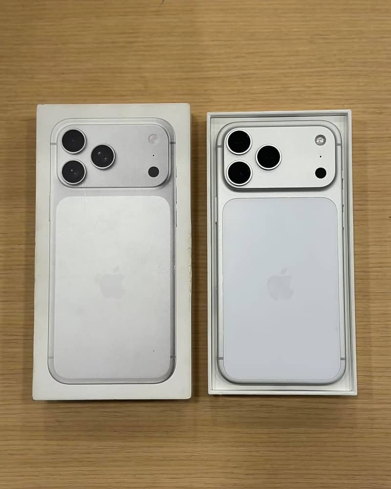 Apple iPhone 17 Pro Max 2