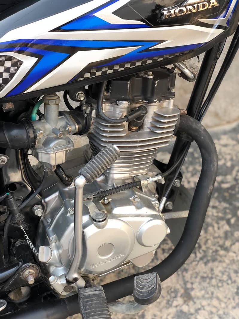 125 14/15 Model 1