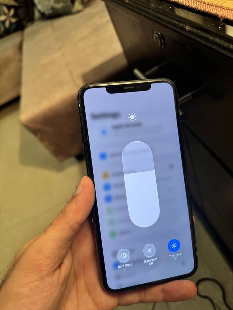 Apple iPhone 11 Pro Max 3
