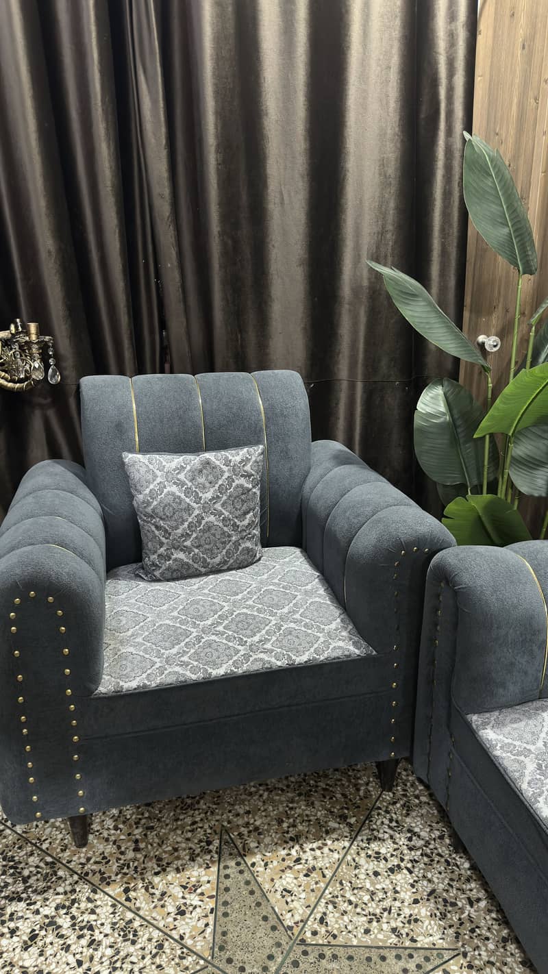 Sofa 5 seater 2