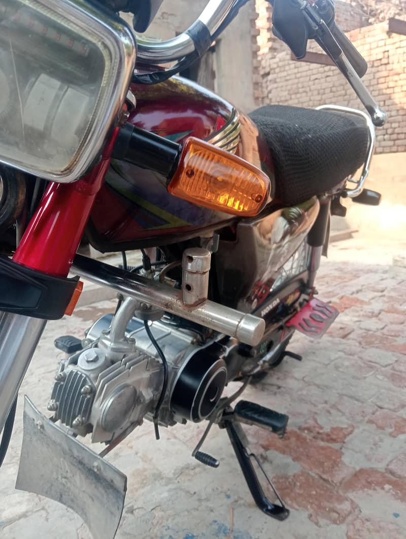 cd70 Honda 1
