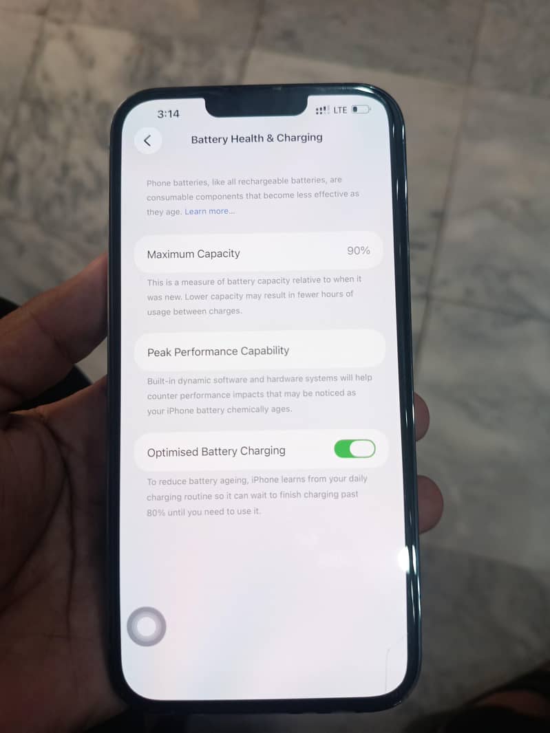 Apple iPhone 13 Pro Max 2