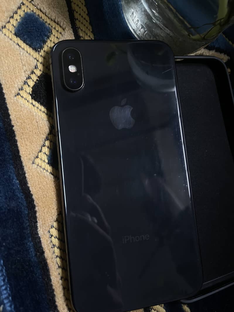 Apple iPhone X 1