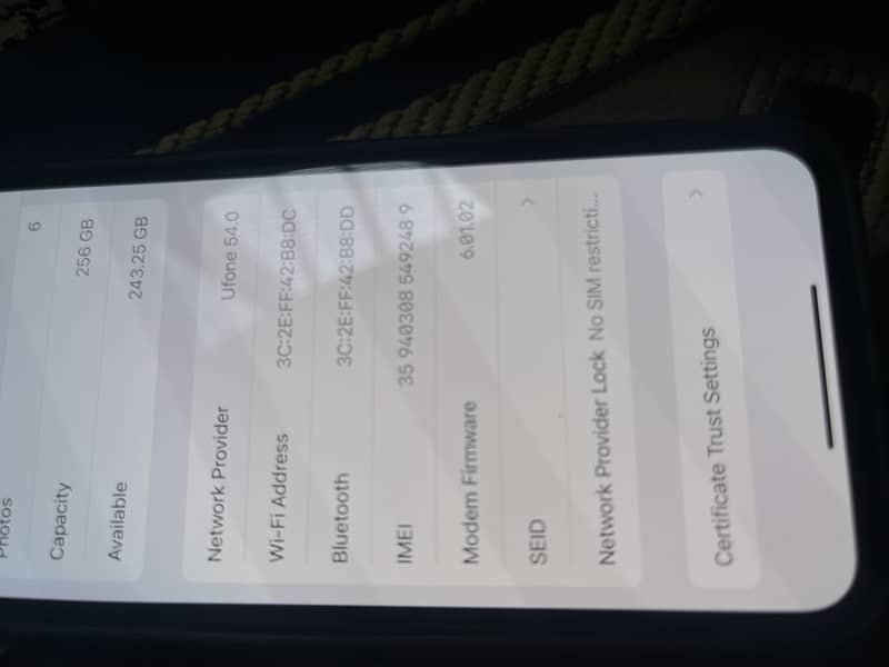Apple iPhone X 5