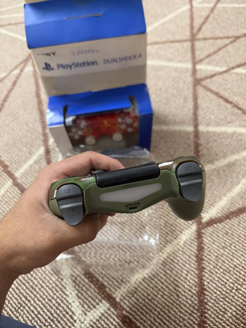 Ps4 2 controllers for sale 9