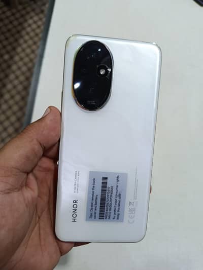 Honor 200