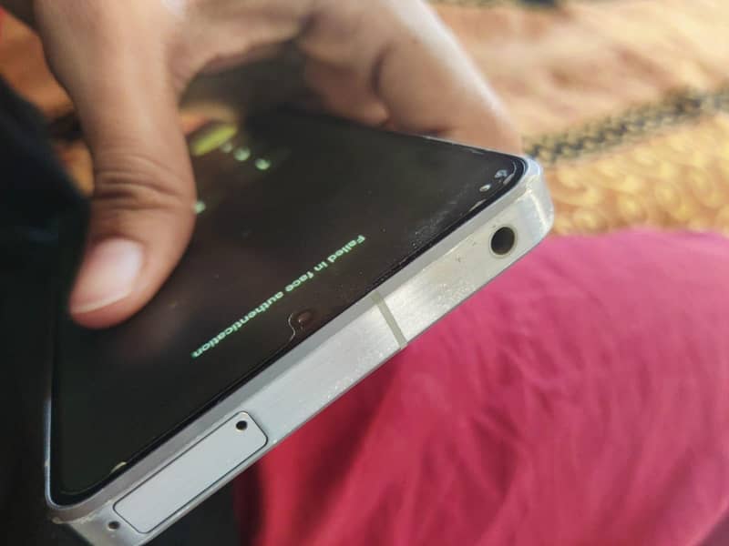 Sharp Aquos Sense7 4