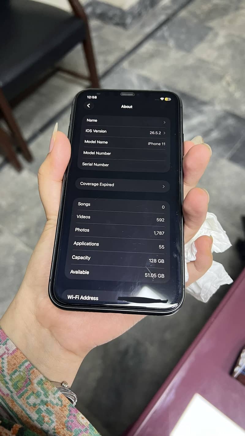 Apple iPhone 11 3