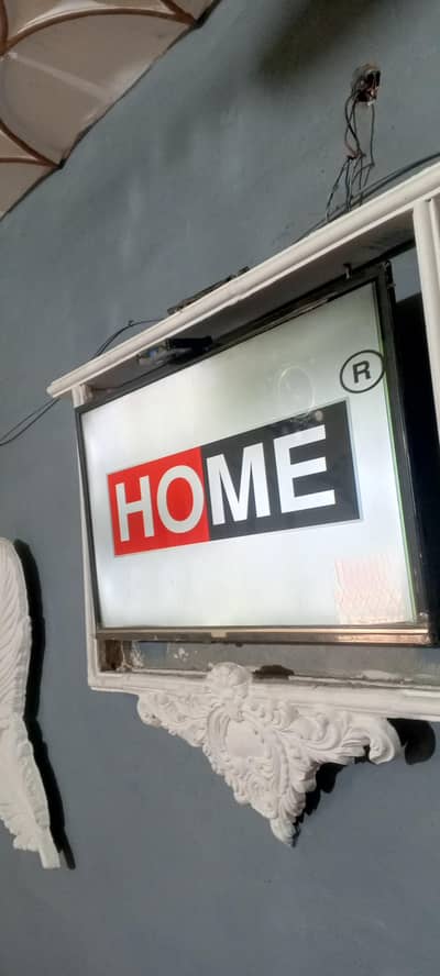 urgent sale 40 inch ki LCD