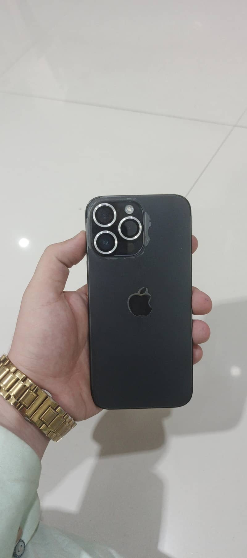 Apple iPhone 14 Pro Max 4