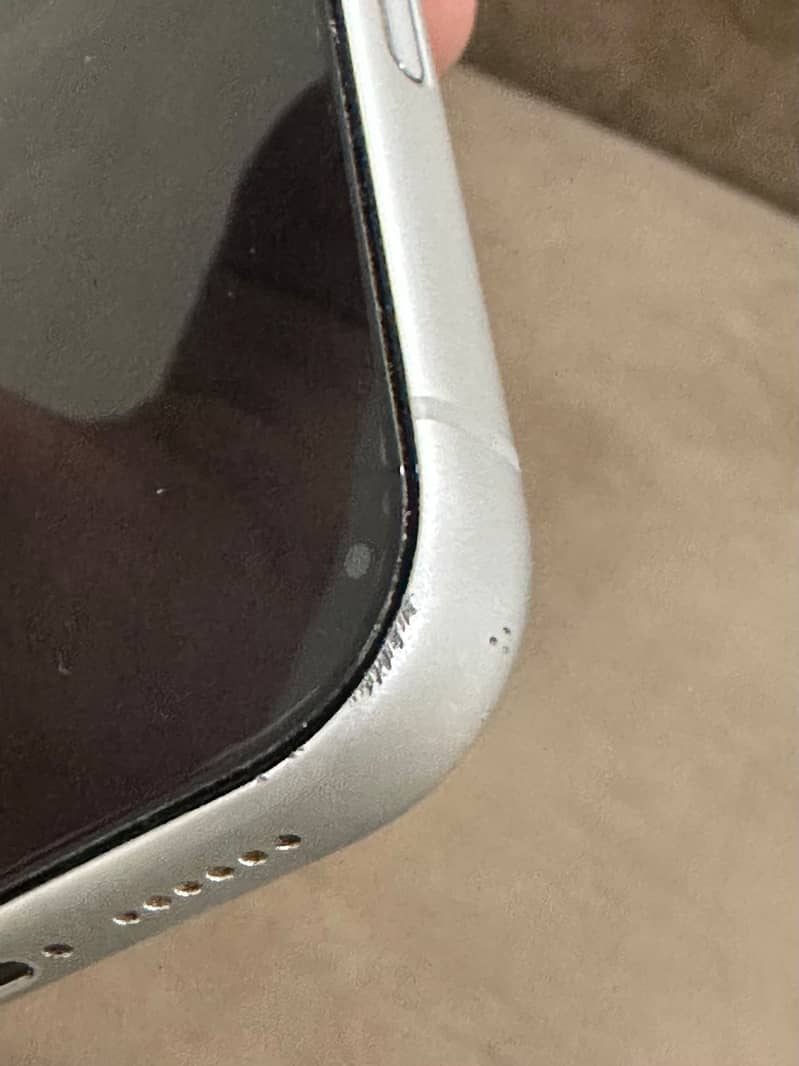 Apple iPhone 17 Pro Max 7
