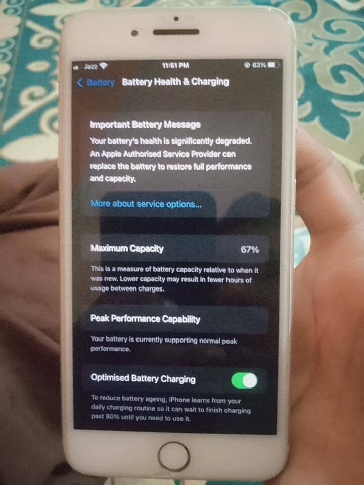 Apple iPhone 8 Plus 3