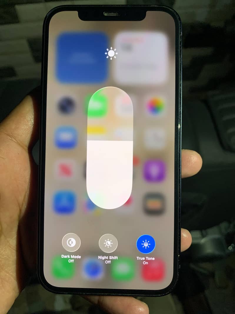 Apple iPhone 12 7