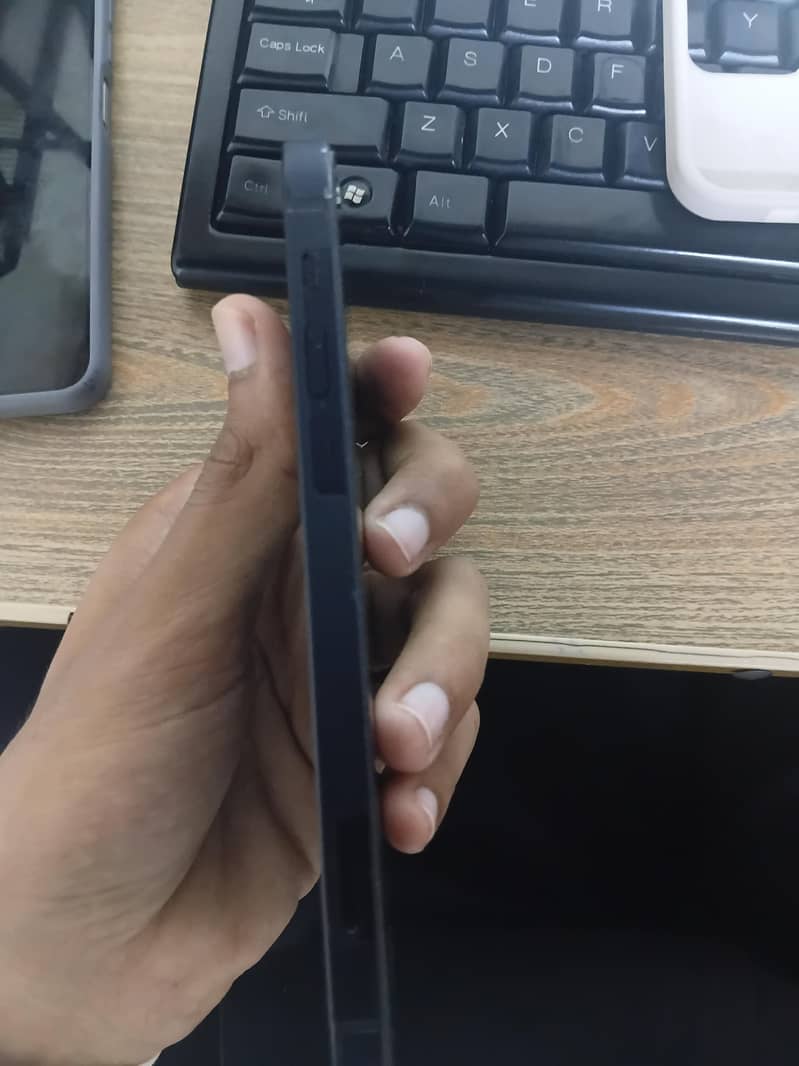 Apple iPhone 12 2