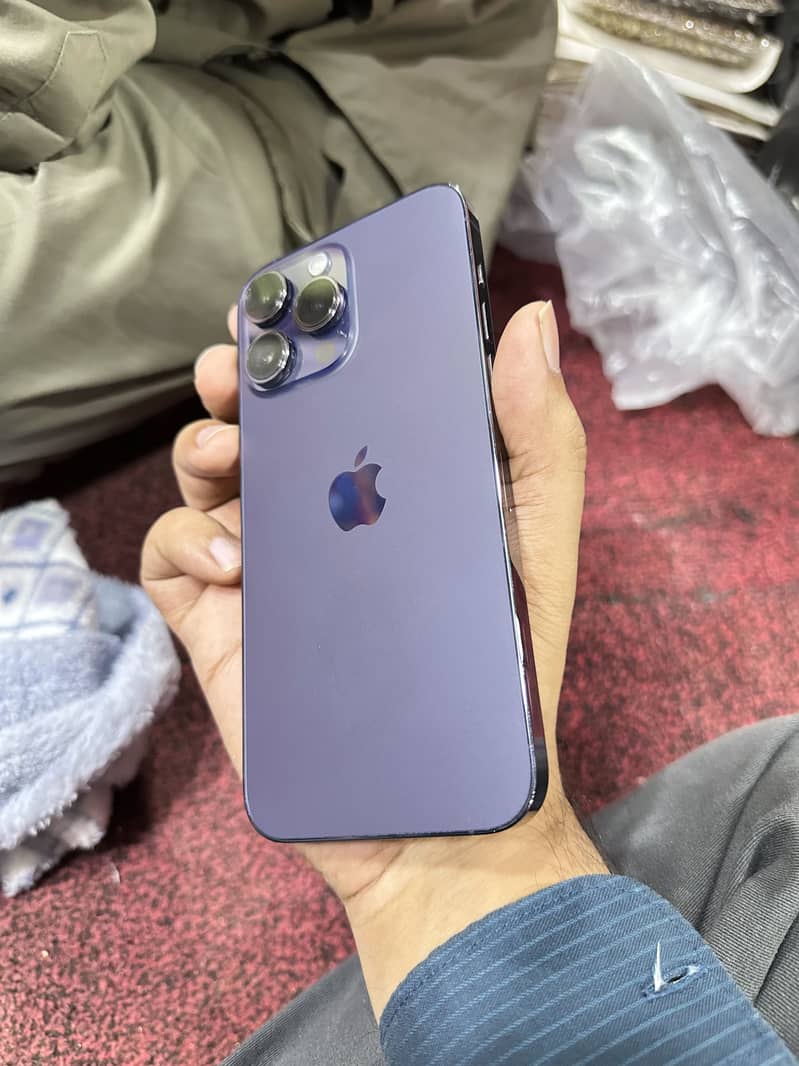 Apple iPhone 14 Pro Max 3