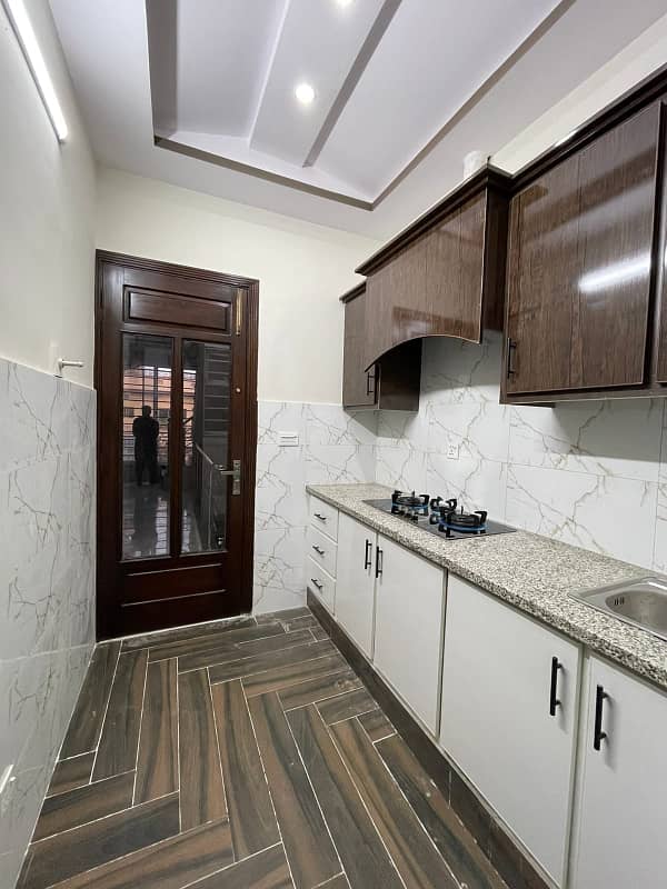 Ground Portion For Rent 25